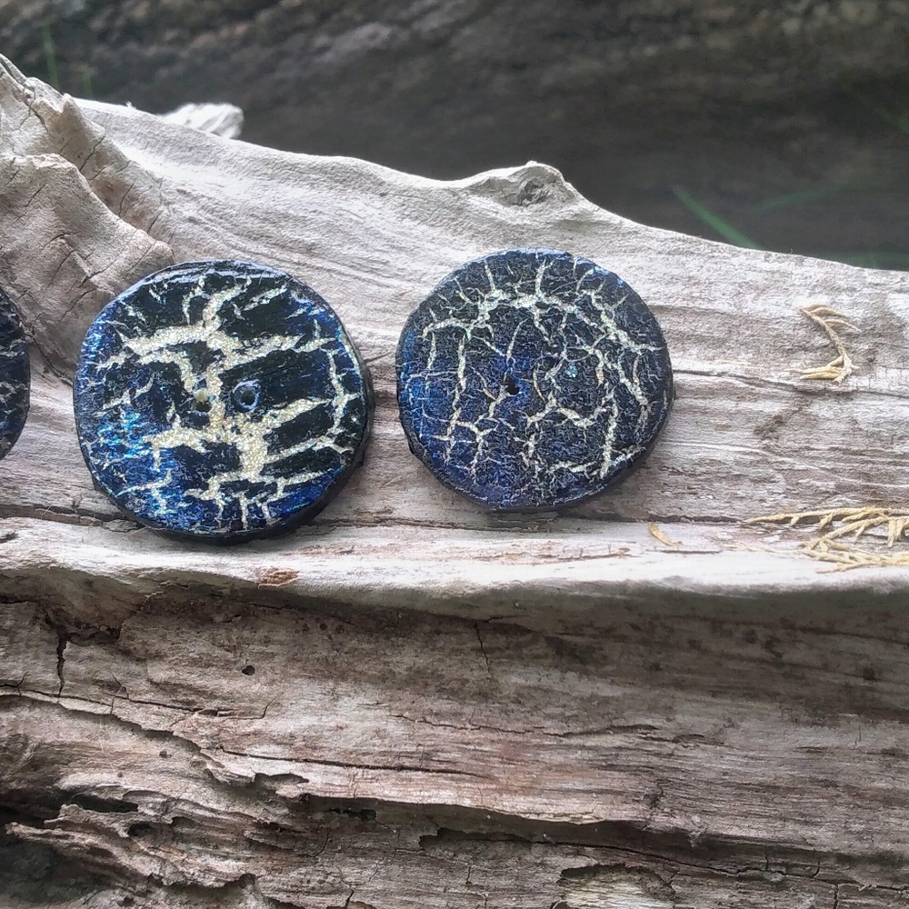 Handmade Buttons - Picture 3 of 5